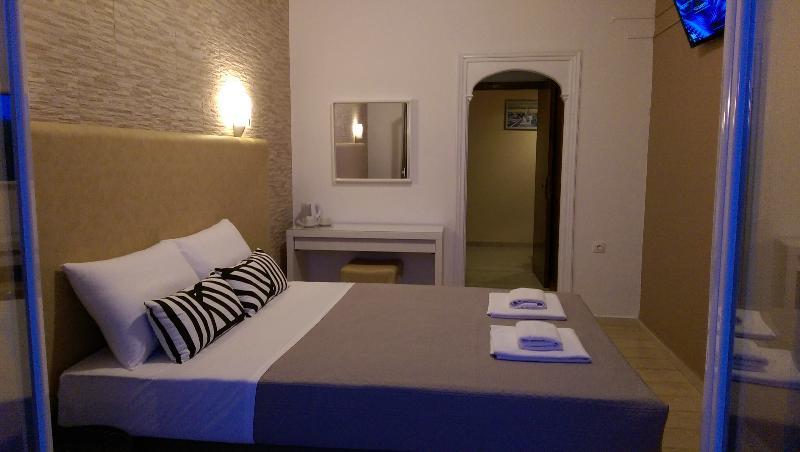 Tina Hotel Limni  Exterior photo